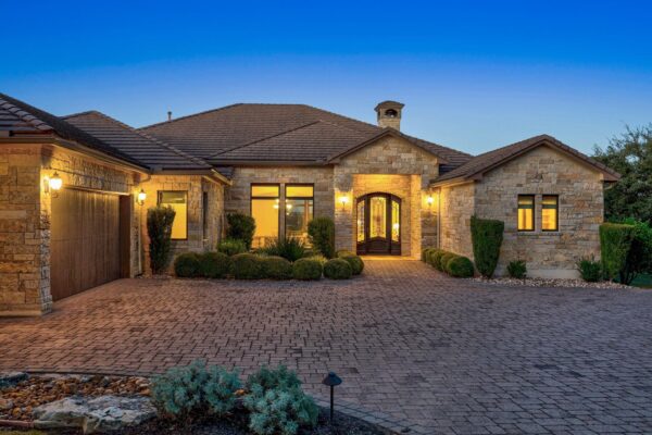 3809 Verano Dr, Austin