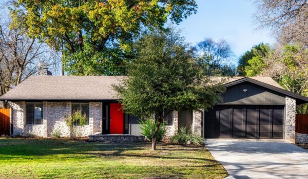 6822 Willamette Dr, Austin