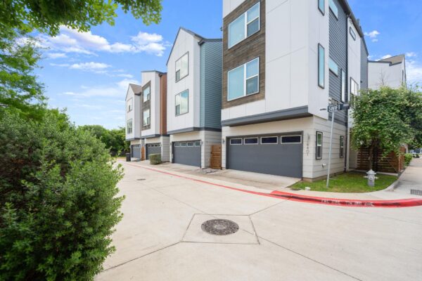 4403 Swift Path, Austin