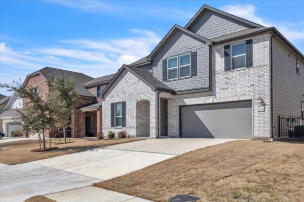 12716 Mogador St, Manor