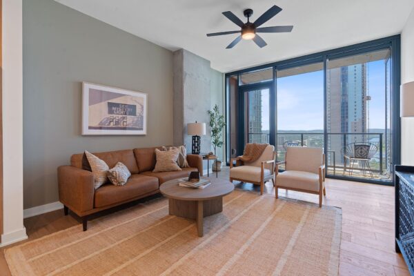 84 East Ave #2610, Austin