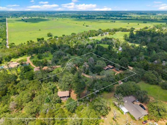 150 Copeland Hill Rd, Smithville