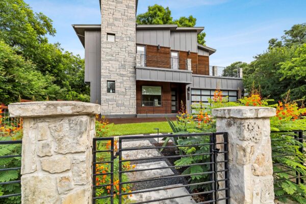 2414 Kinney Rd, Austin