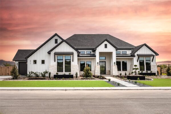 6612 King Oaks Blvd, Salado