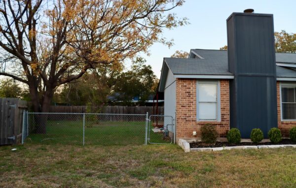 1204 Melbourne Ln, Round Rock
