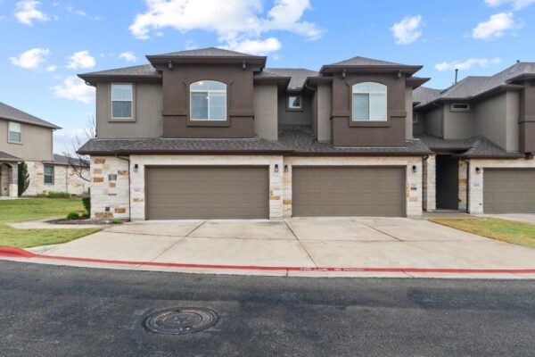 2880 Donnell Dr #1901, Round Rock