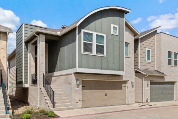 7409 Merrick Ln #40, Austin