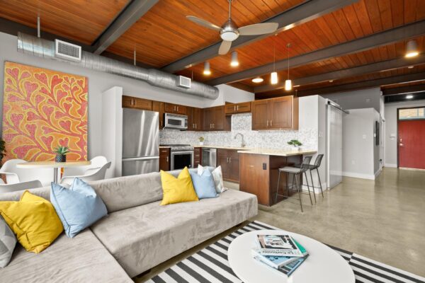 2205 N Lamar Blvd #114, Austin