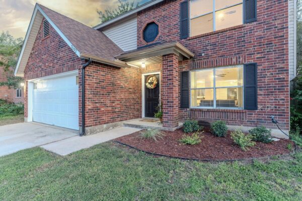 2602 Andres Way, Round Rock
