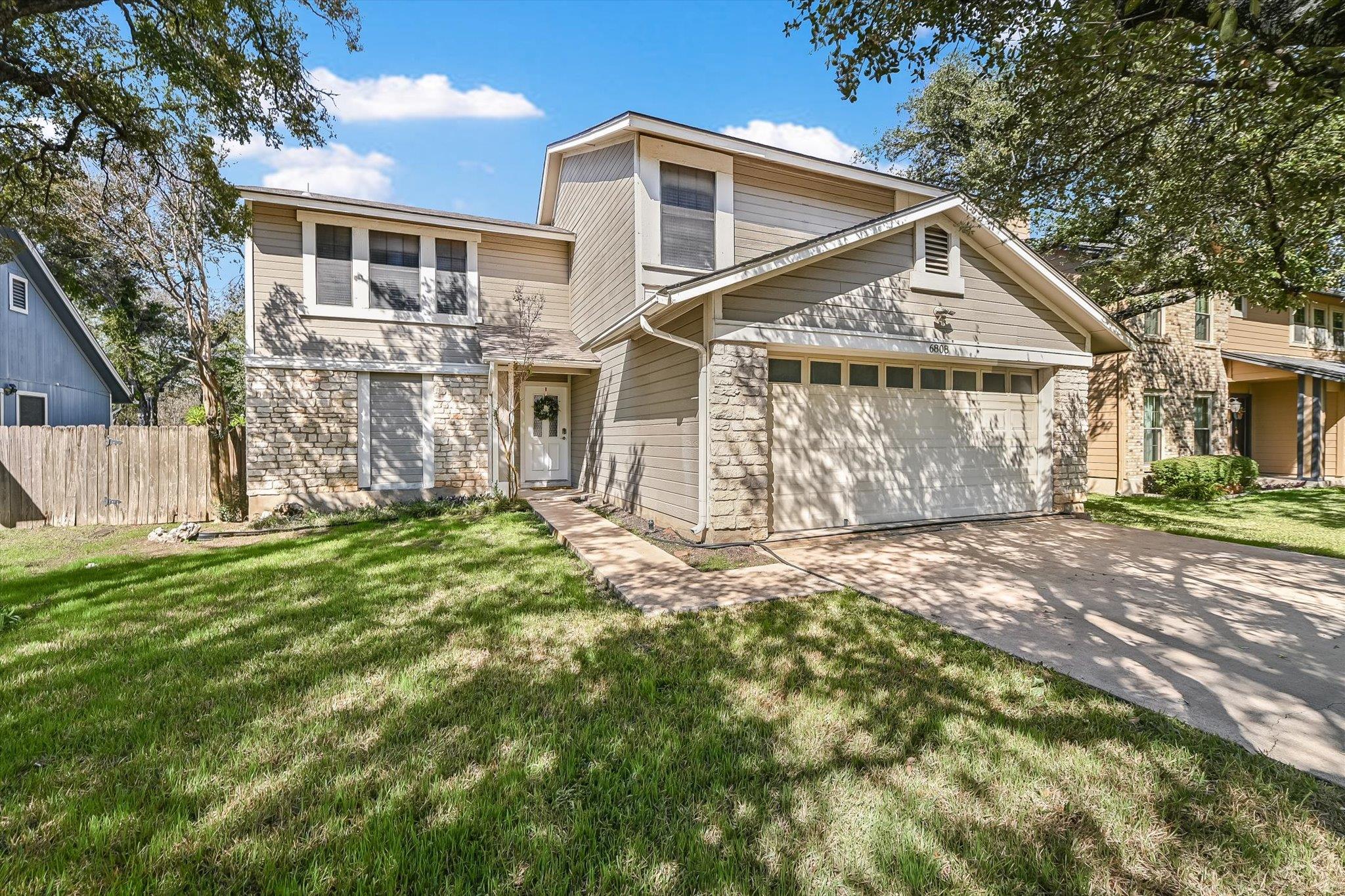 6808 Luckenbach Ln, Austin, TX 78729