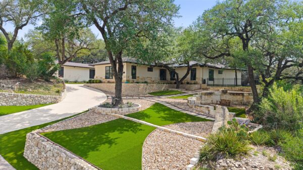 2413 Arion Cir, Austin