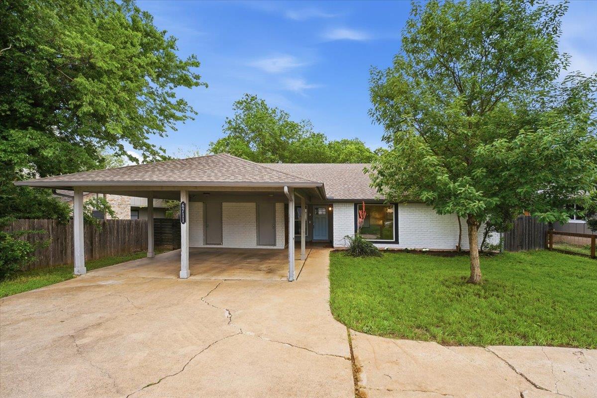 6711 W Gate Blvd #B, Austin, TX 78745
