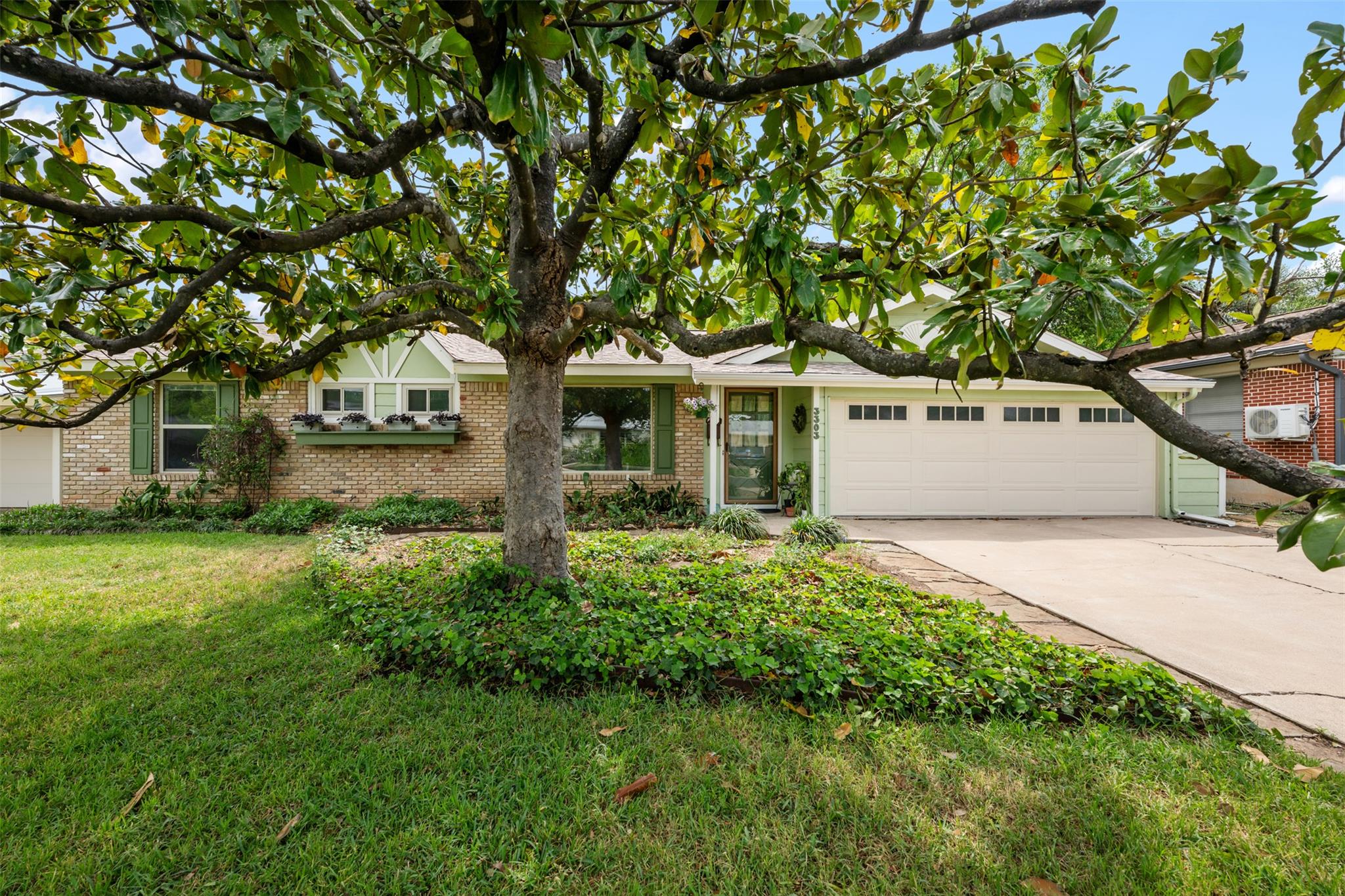 3303 Stardust Dr, Austin