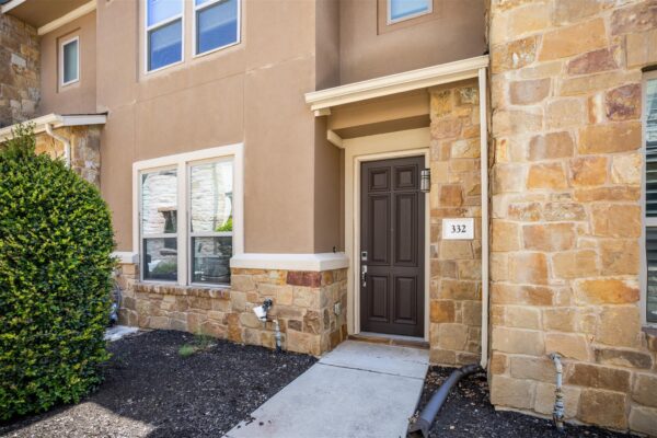 13800 Lyndhurst St #332, Austin