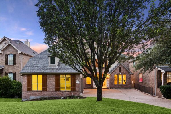 7332 Covered Bridge Dr, Austin