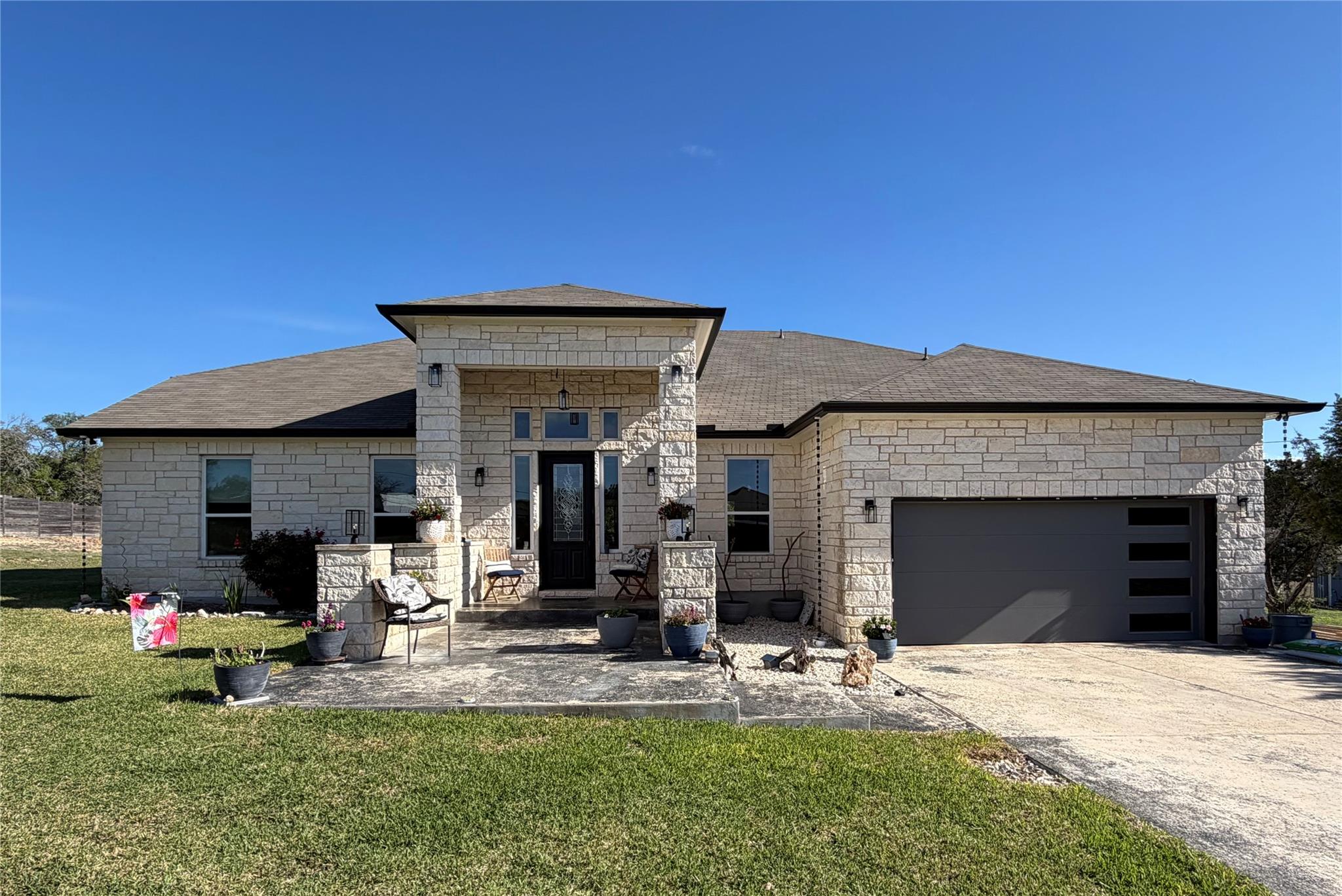 14302 Summit View Dr #4, Leander
