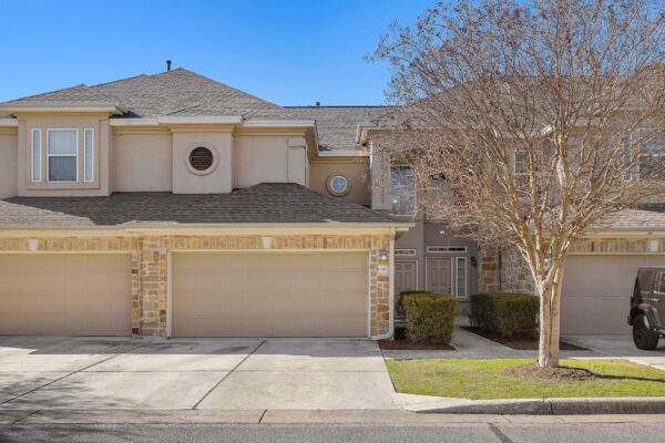 1101 E Parmer Ln #318, Austin