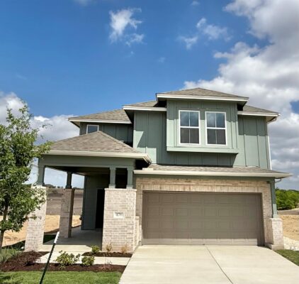 476 Young St, Buda