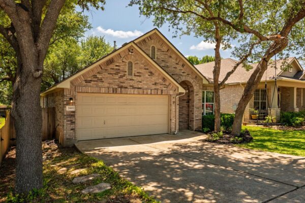 2985 Overland St, Round Rock