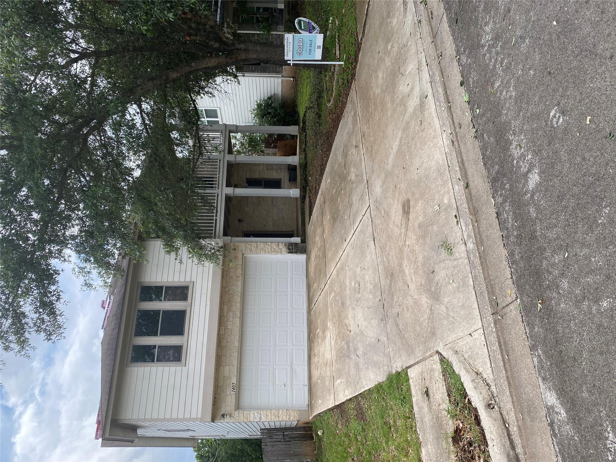 1405 Meadow Pkwy, San Marcos, TX 78666