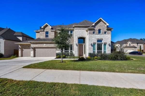 351 Pigeon River Rd, Kyle