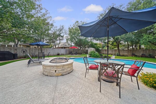 526 Cullen Blvd, Buda