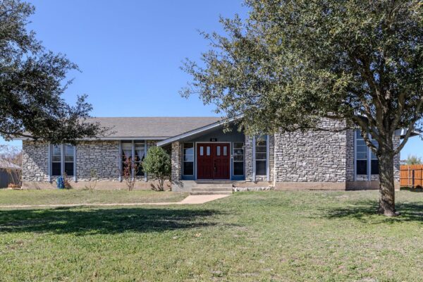81 Family Cir, Hutto