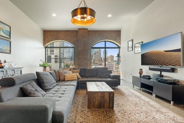 507 Sabine St #605, Austin