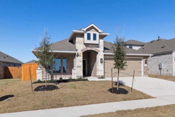 314 Bay Breeze Dr, Kyle