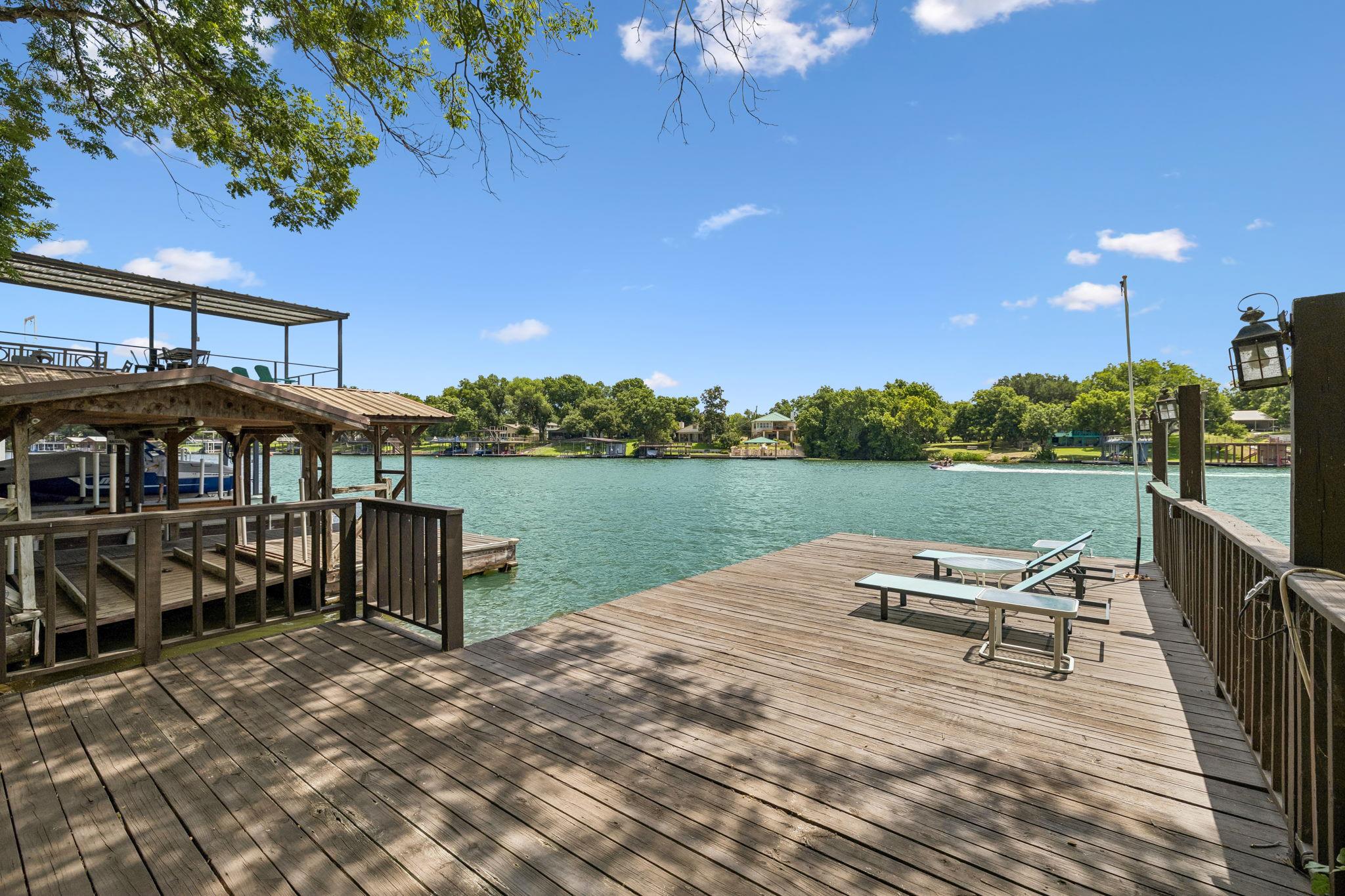 2632 Williams Lakeshore Dr, Kingsland, TX 78639