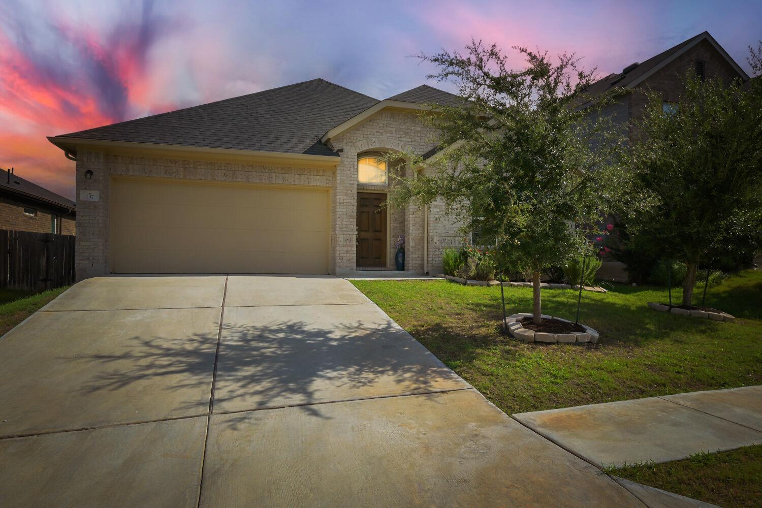 137 Switch Bud Dr, Buda, TX 78610
