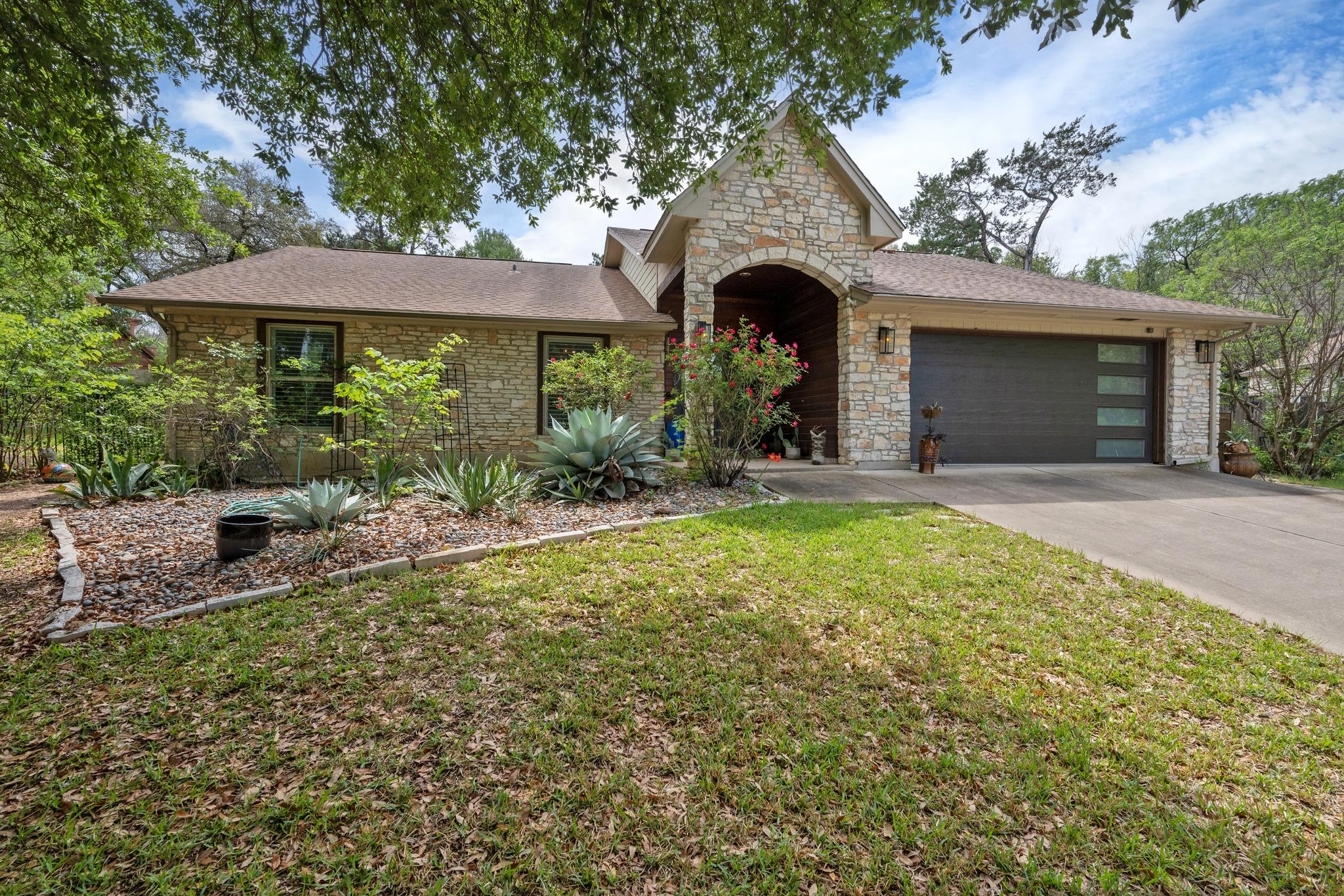 3415 Rain Forest Dr, Austin