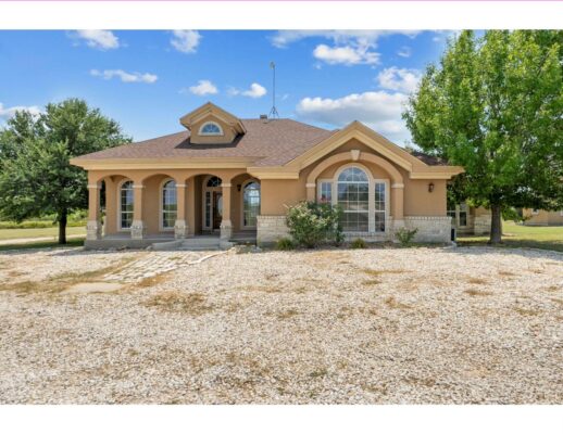 12015 Arnhamn Ln, Manor