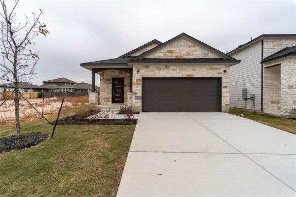 720 Barbary Coast Ln, Jarrell