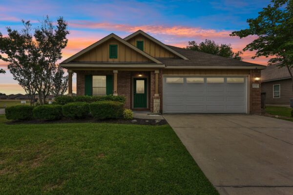1520 Kothman Dr, Hutto