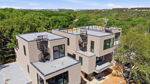 1403 Barton Hills Dr #3, Austin