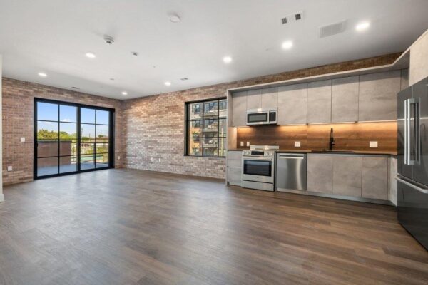 4315 S Congress Ave #235, Austin