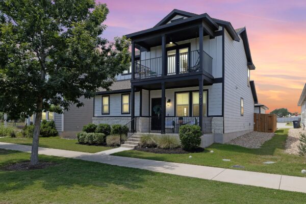 1923 Pecan Island Dr, Leander