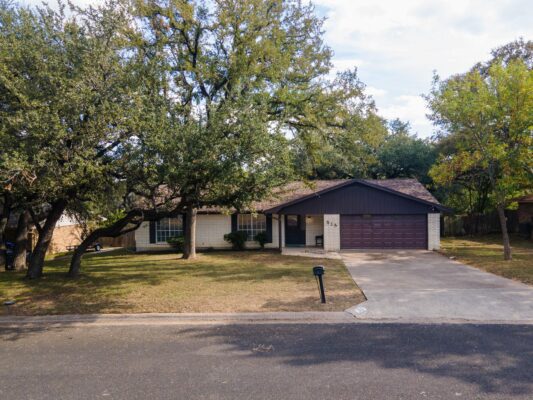 513 E 27th Ave, Belton
