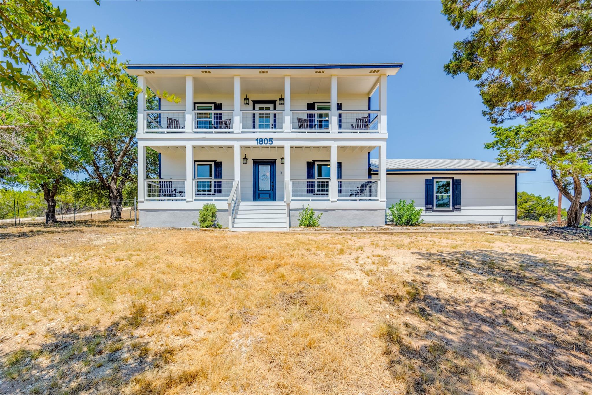 1805 Spring Valley Dr, Dripping Springs, TX 78620