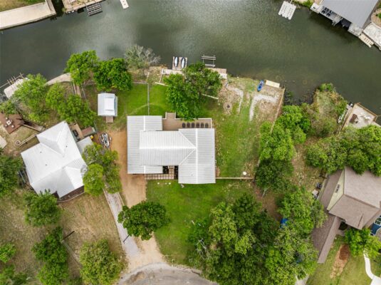 1016 Sherwood Forest Dr, Marble Falls