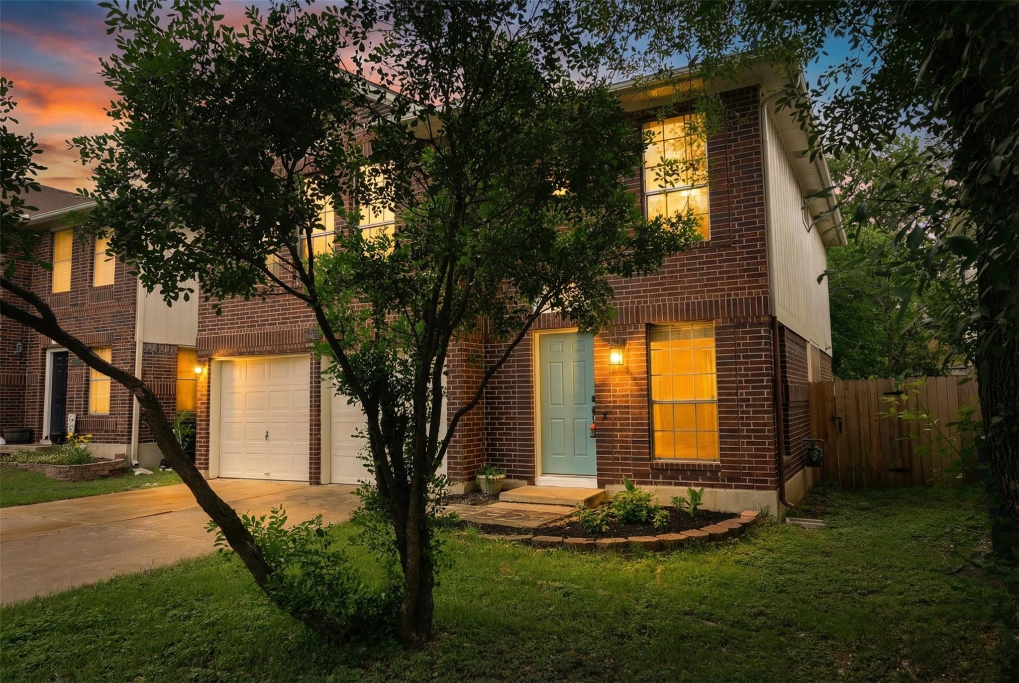 13329 Black Canyon Dr, Austin, TX 78729