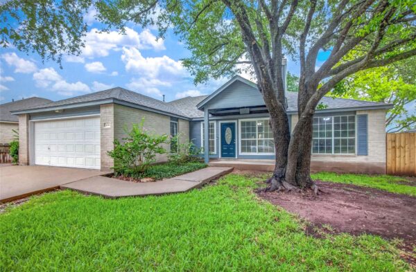 604 Greenslope Cir, Pflugerville