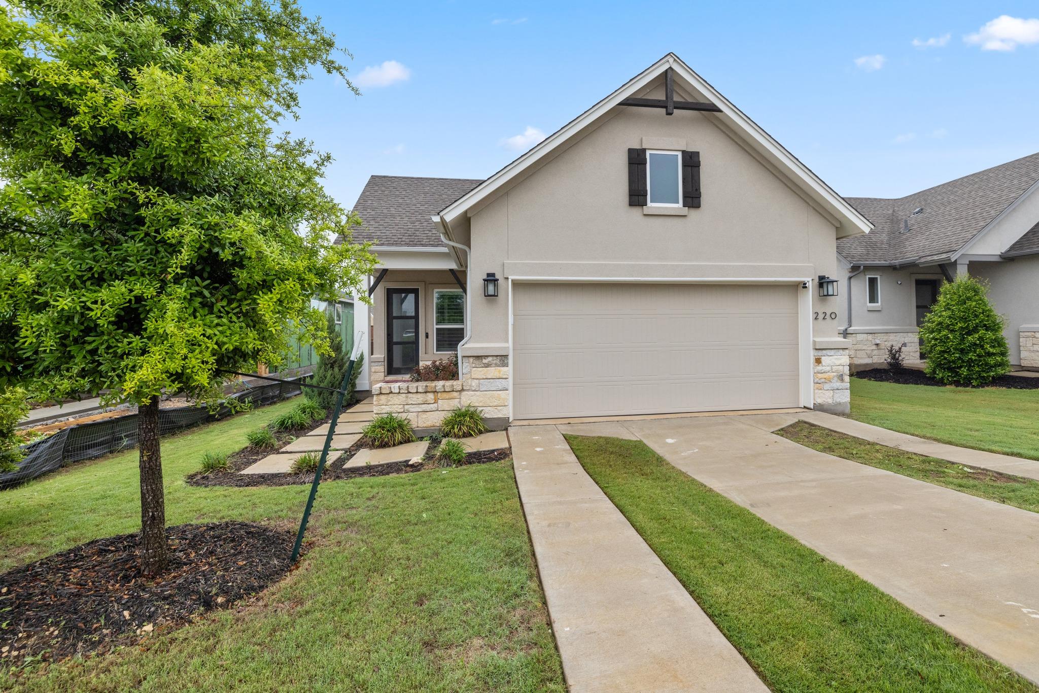 220 Monterey Oak Trl, Georgetown