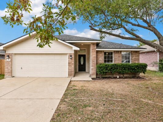 116 Wilderness Trl, Elgin