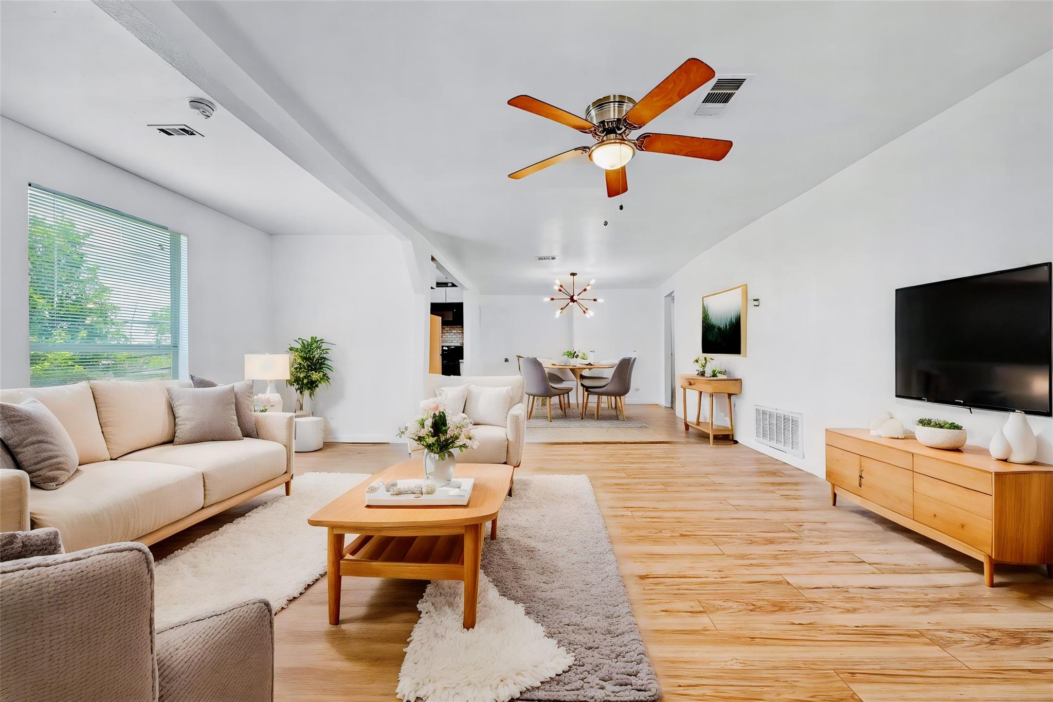1200 Walnut Ave, Austin, TX 78702