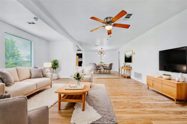 1200 Walnut Ave, Austin