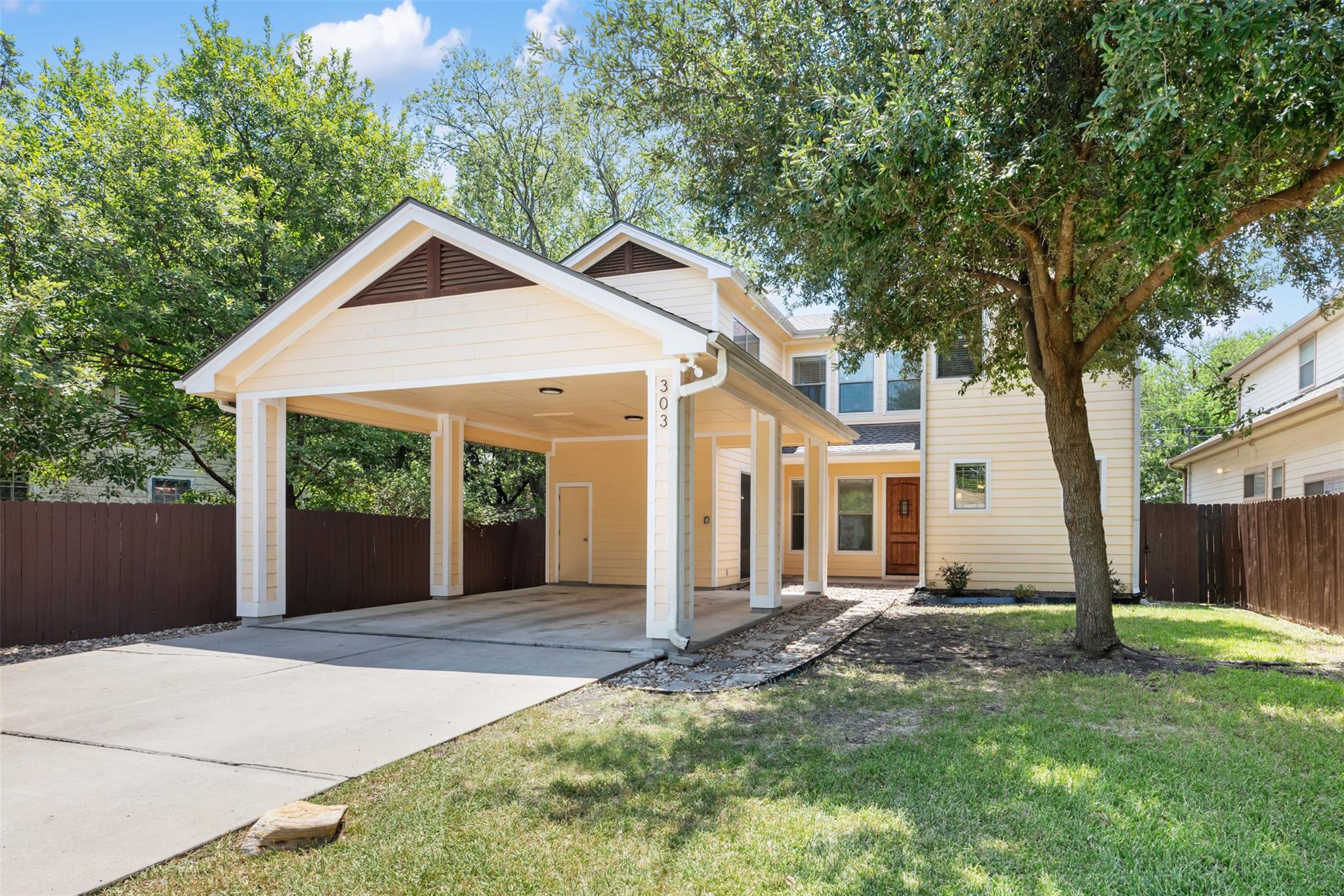 303 Zennia St, Austin, TX 78751