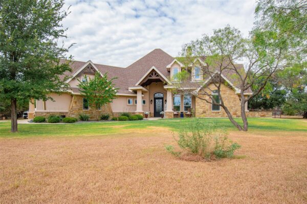 1160 Long Mdw, Salado