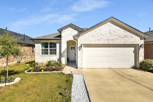 213 Brooklyn Dr, Georgetown